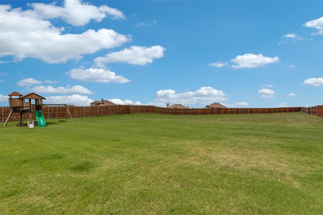 12701 Whispering Wind Drive, Godley, TX 76044