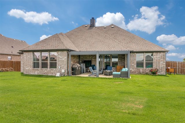12701 Whispering Wind Drive, Godley, TX 76044