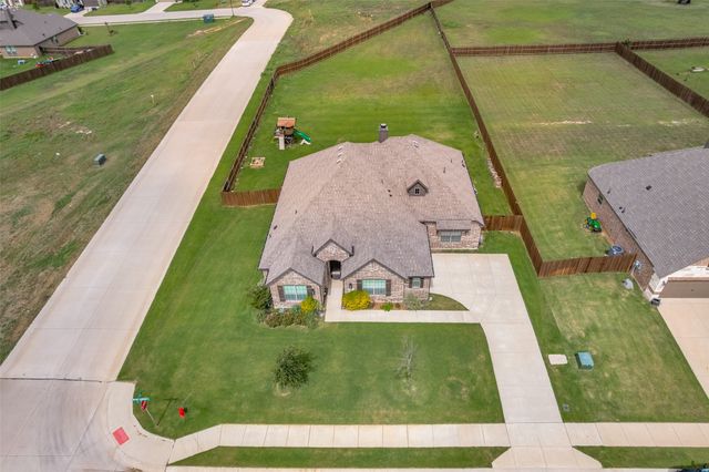 12701 Whispering Wind Drive, Godley, TX 76044