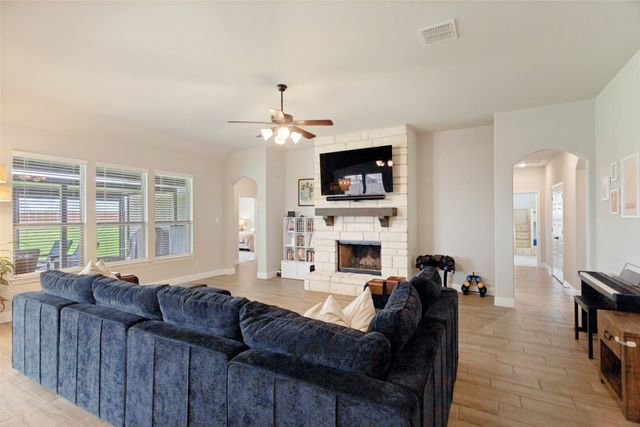 12701 Whispering Wind Drive, Godley, TX 76044
