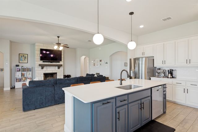 12701 Whispering Wind Drive, Godley, TX 76044