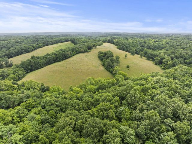 9999 Stoney Creek Road, Carlisle, KY 40311