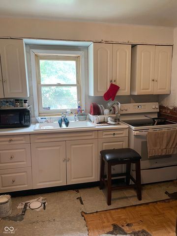 954 N Moreland Avenue N, Indianapolis, IN 46222