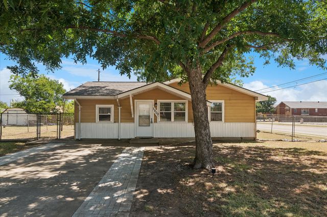 3800 Atlas Drive, Denton, TX 76209