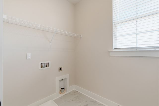 1805 Flatwaters St, Spring Hill, TN 37174