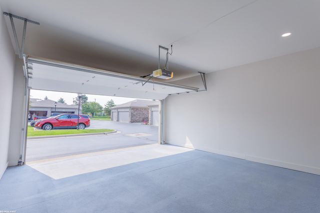 59055 Golden Oak Court, Washington Twp, MI 48094