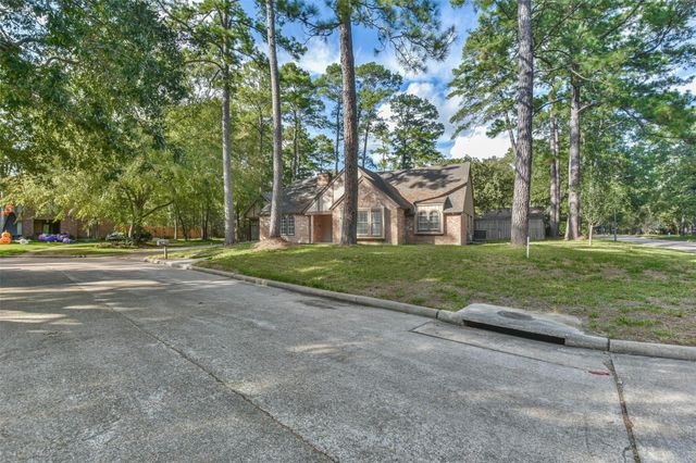 1907 Southern Pines Drive, Houston, TX 77339