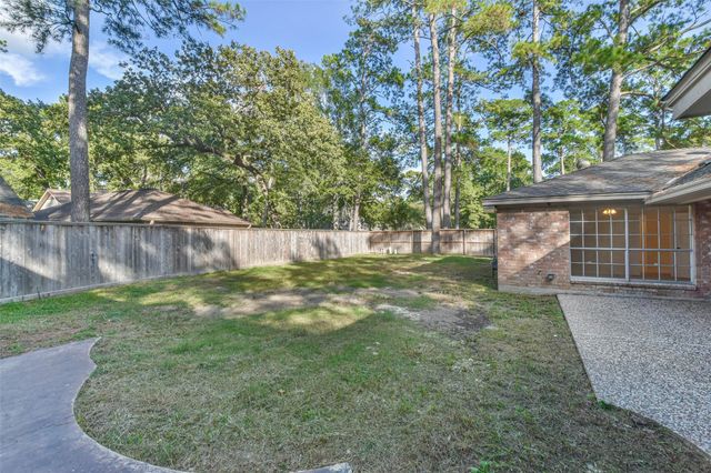 1907 Southern Pines Drive, Houston, TX 77339