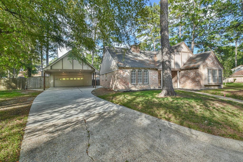 1907 Southern Pines Drive, Houston, TX 77339