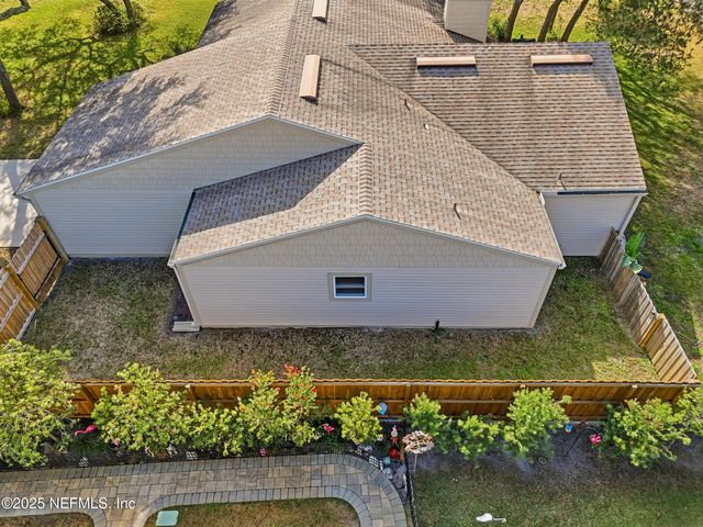 1642 LEEWARD Lane, Neptune Beach, FL 32266