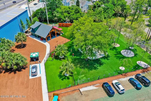 1642 LEEWARD Lane, Neptune Beach, FL 32266