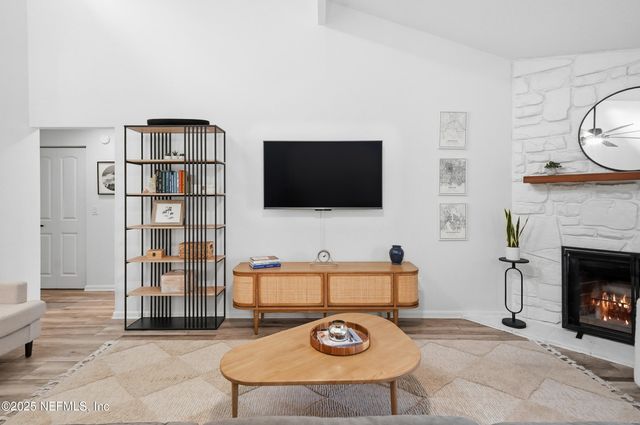 1642 LEEWARD Lane, Neptune Beach, FL 32266