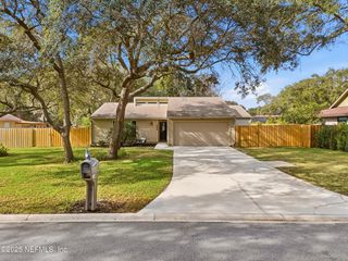 1642 LEEWARD Lane, Neptune Beach, FL 32266