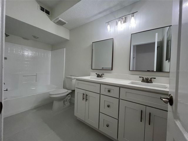 12020 VILLANOVA DRIVE 111, Orlando, FL 32837