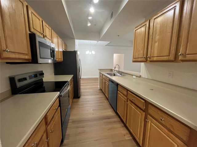 12020 VILLANOVA DRIVE 111, Orlando, FL 32837