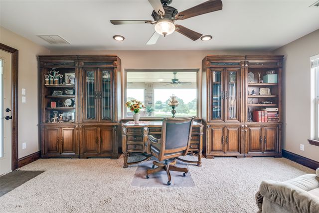 19781 Fm 47, Wills Point, TX 75169