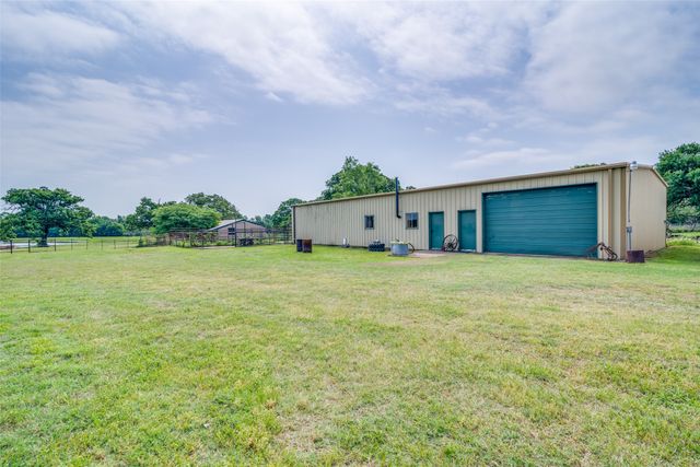 19781 Fm 47, Wills Point, TX 75169