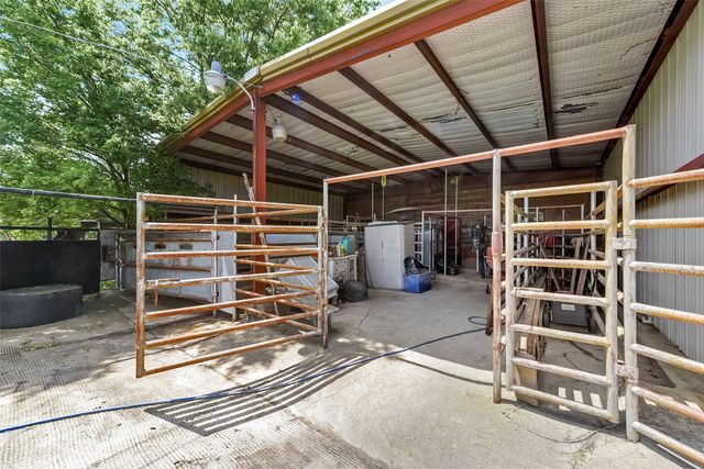 19781 Fm 47, Wills Point, TX 75169