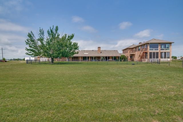 19781 Fm 47, Wills Point, TX 75169