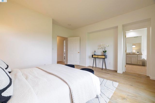 2849 2849 Chocolate St, Pleasanton, CA 94588