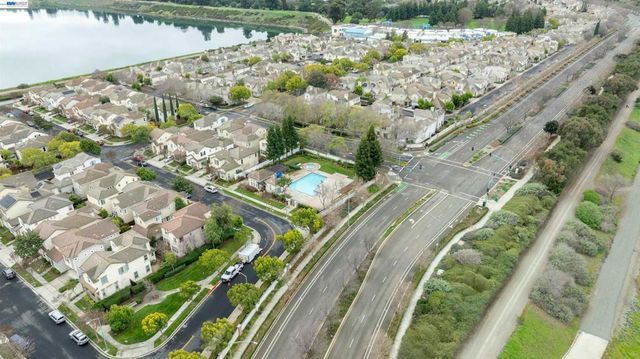 2849 2849 Chocolate St, Pleasanton, CA 94588