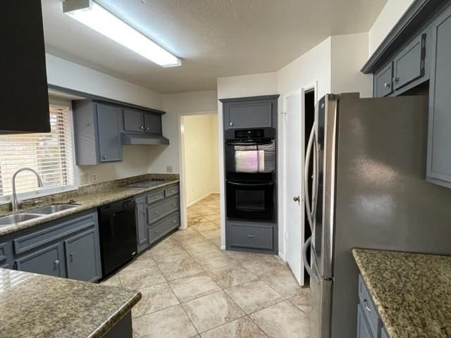 3003 Planters Street, Sugar Land, TX 77479