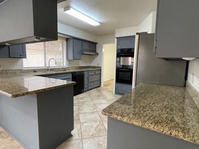 3003 Planters Street, Sugar Land, TX 77479