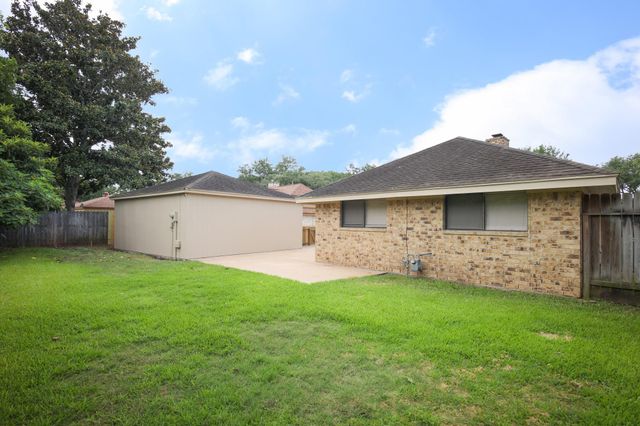 3003 Planters Street, Sugar Land, TX 77479