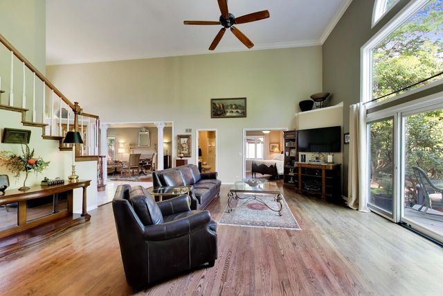 1309 S Pine Avenue, Arlington Heights, IL 60005