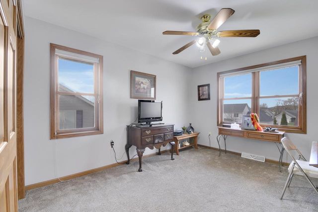 1108 Fieldstone DRIVE, Hartford, WI 53027