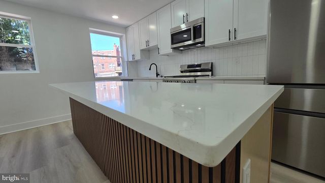 116 E CHELTENHAM AVE, Philadelphia, PA 19120
