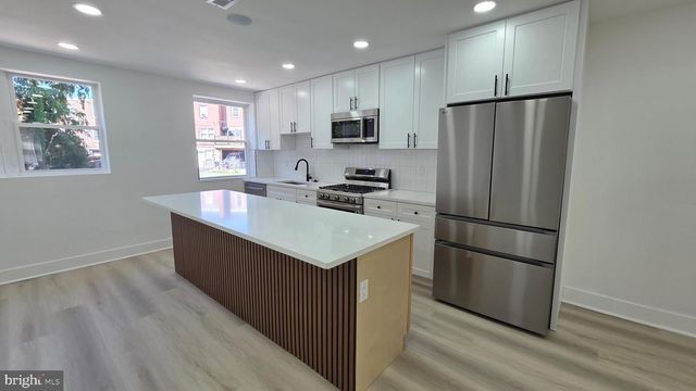 116 E CHELTENHAM AVE, Philadelphia, PA 19120