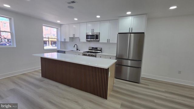 116 E CHELTENHAM AVE, Philadelphia, PA 19120