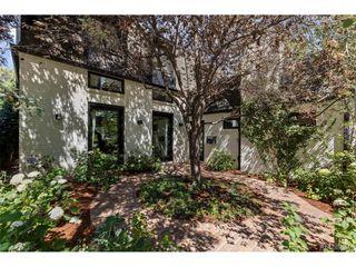 275 Vine St, Denver, CO 80206