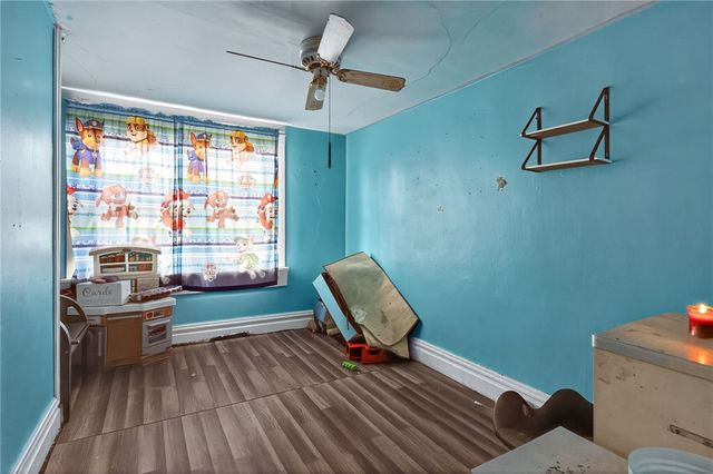 1611 E Washington St, New Castle, PA 16101