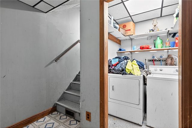 1611 E Washington St, New Castle, PA 16101