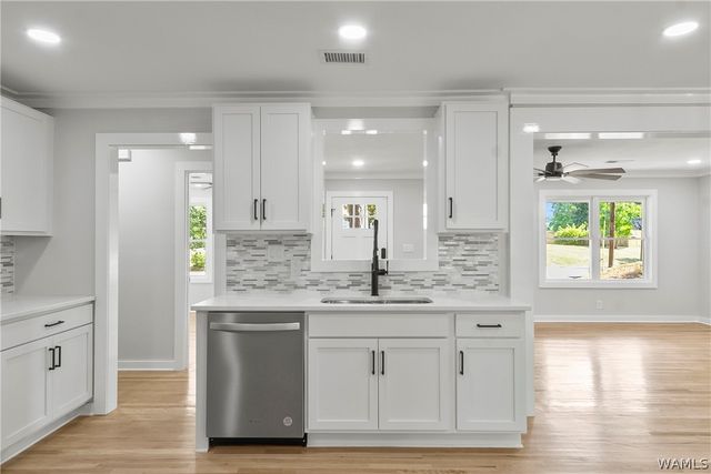 3904 Blackberry, Northport, AL 35473