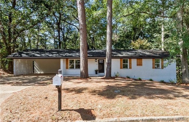 3904 Blackberry, Northport, AL 35473