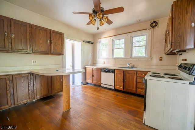 19 New St, High Bridge Boro, NJ 08829
