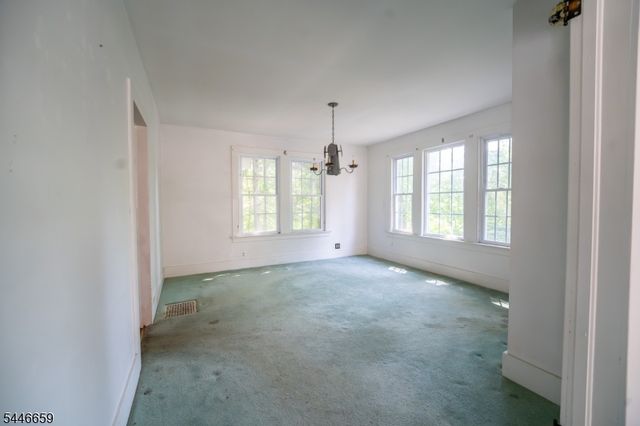 19 New St, High Bridge Boro, NJ 08829