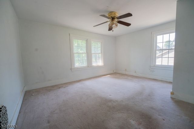 19 New St, High Bridge Boro, NJ 08829