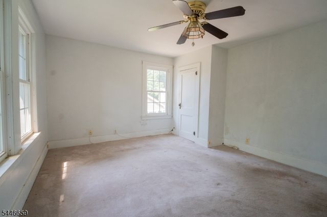 19 New St, High Bridge Boro, NJ 08829