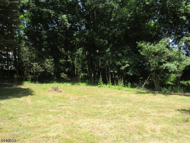 19 New St, High Bridge Boro, NJ 08829