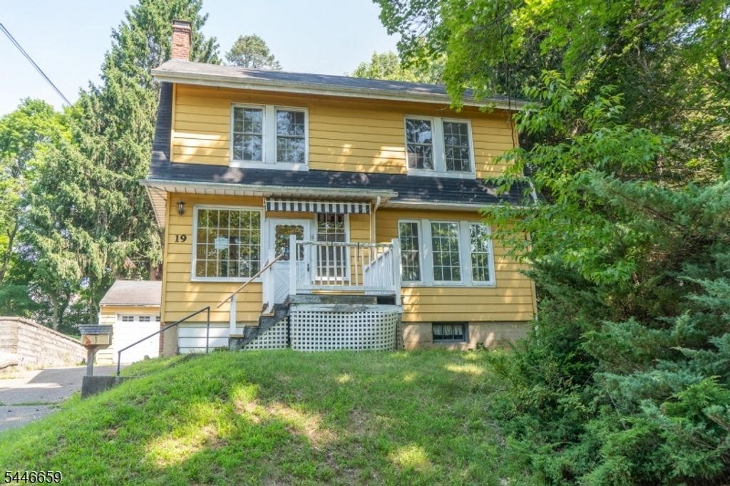 19 New St, High Bridge Boro, NJ 08829