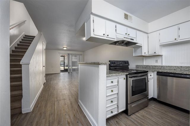 4411 SW 34TH STREET 908, Gainesville, FL 32608