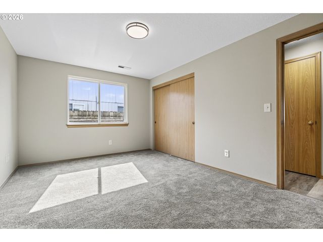 16313 Ne 78TH Way, Vancouver, WA 98682
