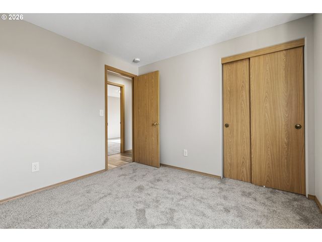 16313 Ne 78TH Way, Vancouver, WA 98682