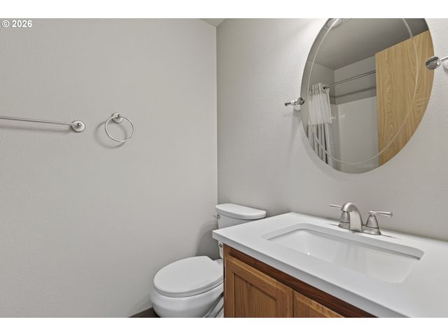 16313 Ne 78TH Way, Vancouver, WA 98682