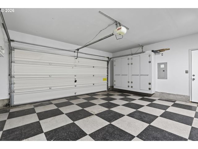 16313 Ne 78TH Way, Vancouver, WA 98682
