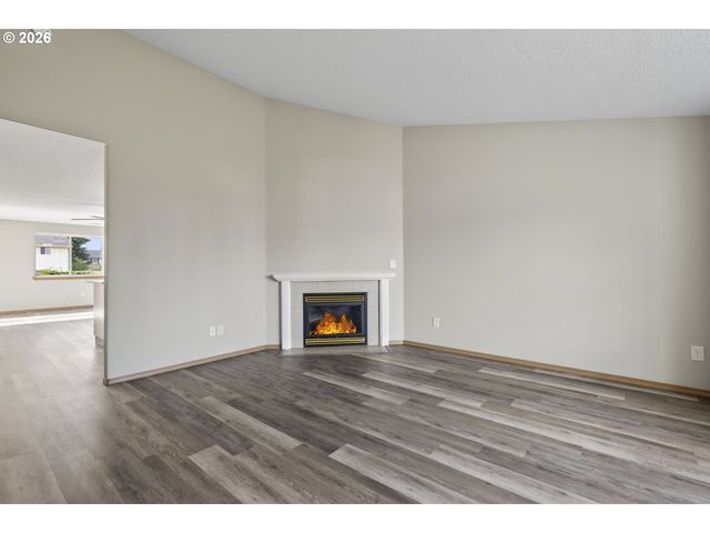 16313 Ne 78TH Way, Vancouver, WA 98682